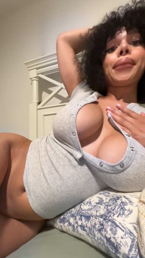 Babe Big Tits Goon video — non-binary