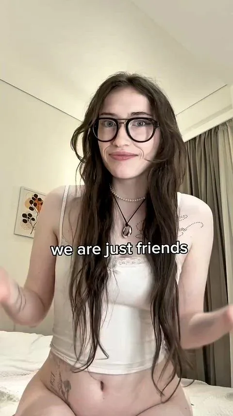 Alt, Brunette and Glasses — Girls With Glasses — vertical