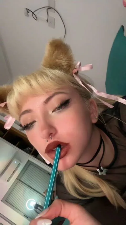 Ass, Feet and Homemade — 1agathabloom — amateur