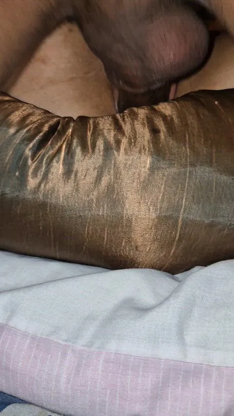 Blonde, Cuckold and Hotwife — Real Orgasms — wet