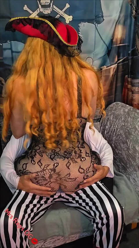Cosplay Ass and Big Tits — amateur