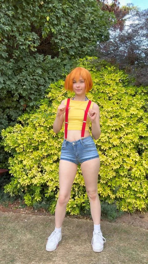 Ass Bikini Cosplay video — boobs