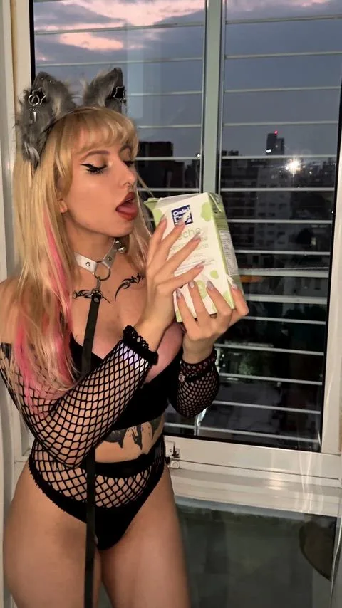 1agathabloom Babe and Big Tits — amateur