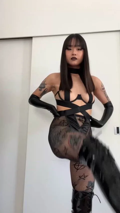 Ravynstorme: Alt Asian Boots — goth