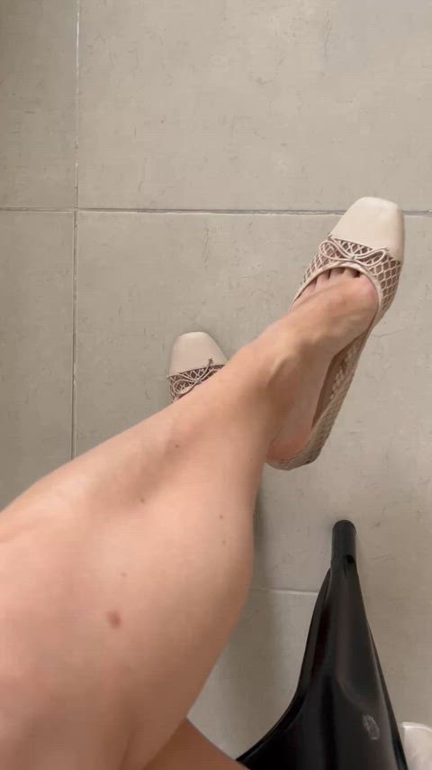 Joi BareFootMilf and Feet — shoes