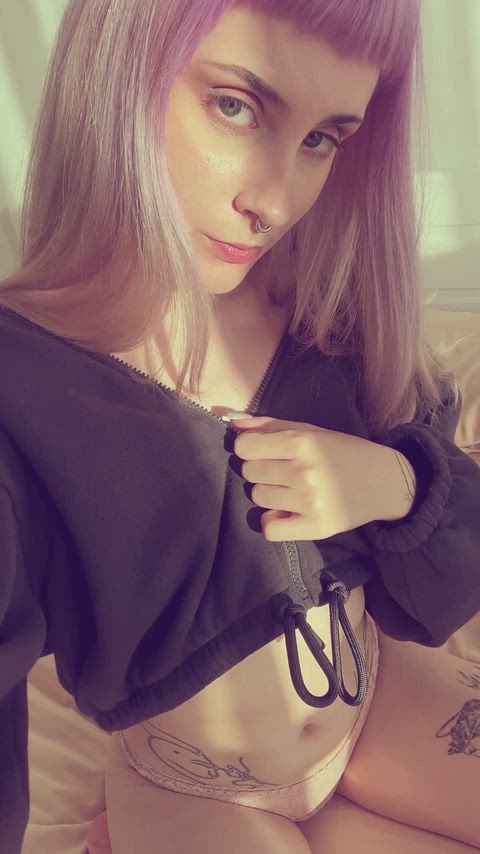 Goon: Celebrity Feet Fetish Femboy — solo