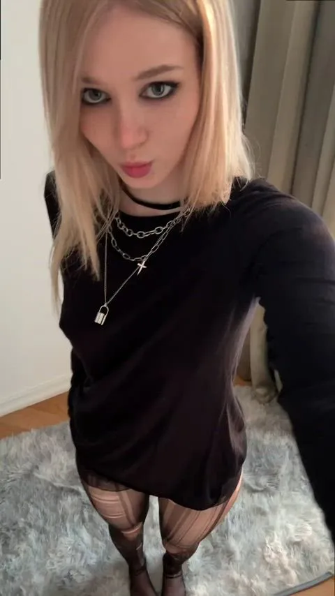 Joynsfw — Ass, Babe & Goth — amateur