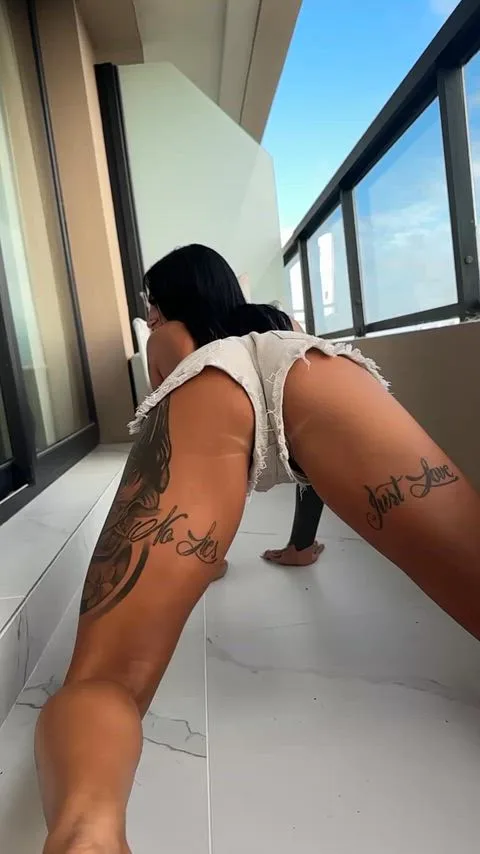 Breeding, Brunette and Caption — Captions — solo