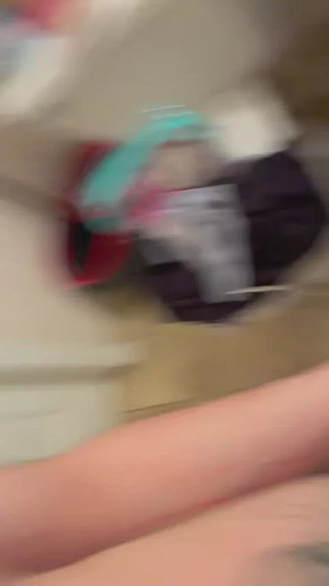 Covered In Cum: Babe Cum Facial — amateur