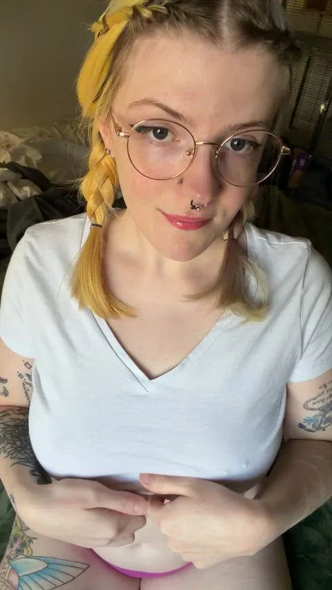 Girls With Glasses: Braless Busty Flashing — braless
