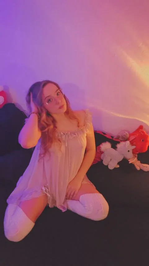 Glasses Pale Girls With Glasses video — amateur