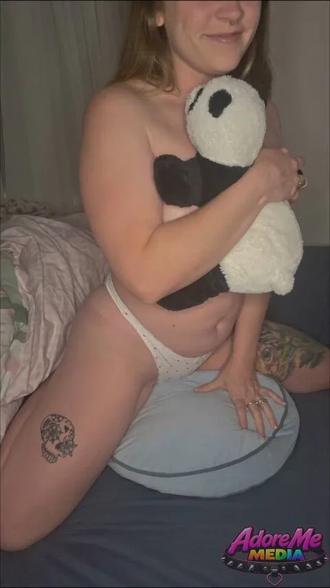 Competition, Degrading and Dry Hump — Adore_m3 — goonette