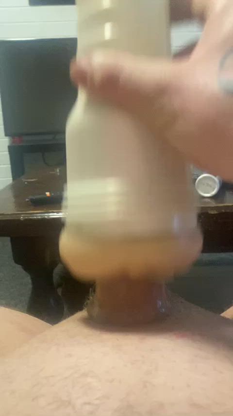 Goon — Cum & Masturbating — amateur