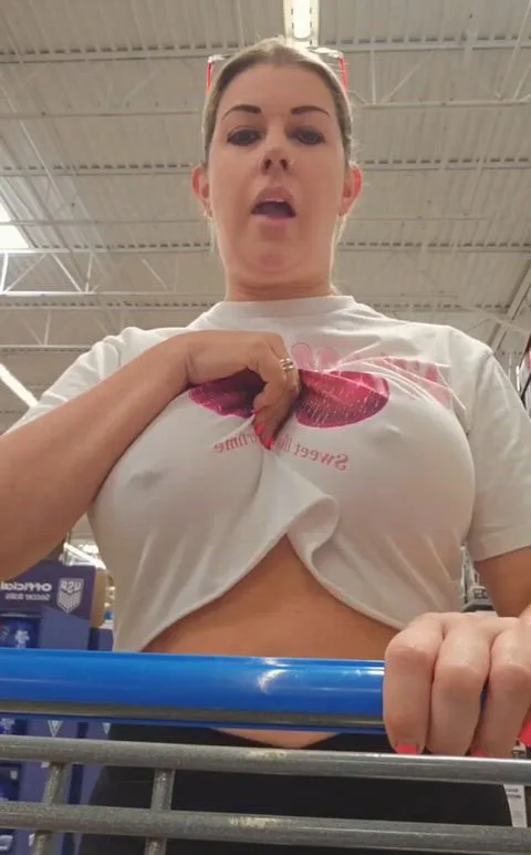 Hotnursefla: Babe Big Tits Blonde — big tits
