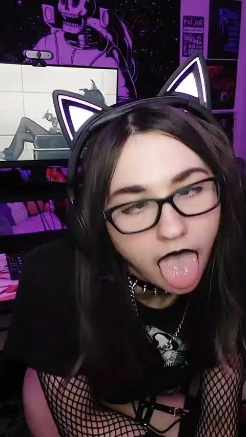 Smolbeanyeen Ahegao and Alt — amateur