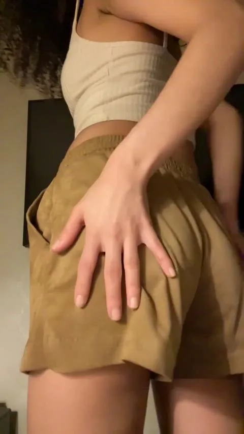 Babe, Booty and Brunette — User455338722180 — amateur