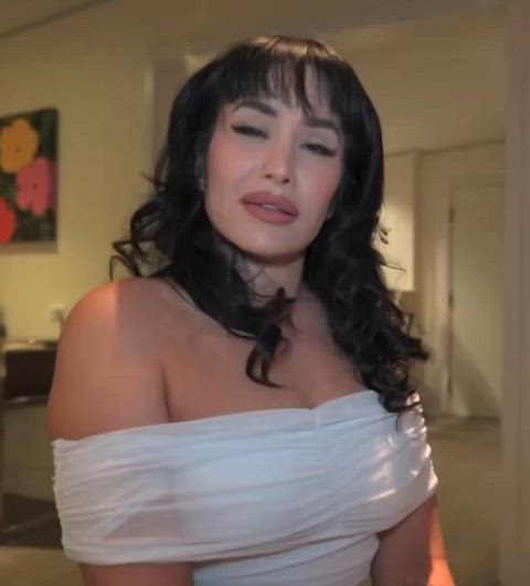 Captions Big Ass and Big Tits — amateur