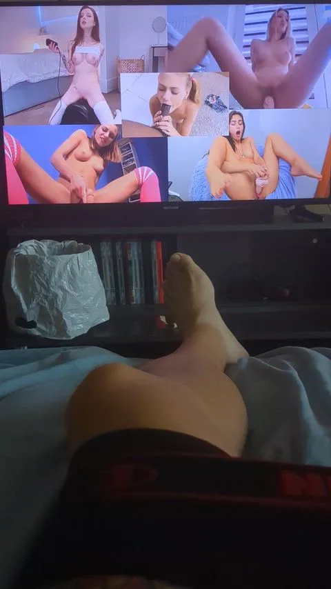 Gooning, Masturbating and Solo — Jindo430 — gooning