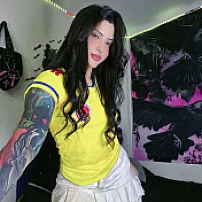 curvyphoenix88